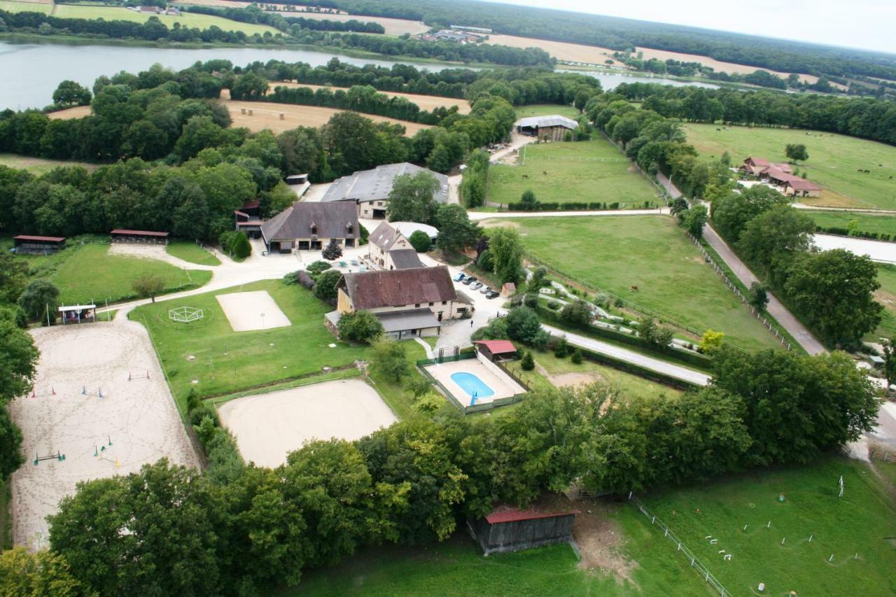Villa Le Hameau Des Grilles Saint-Fargeau  Esterno foto
